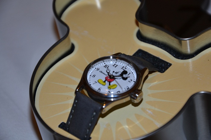 Mickey Mouse vintage watch - It-girl by Eleonora Petrella