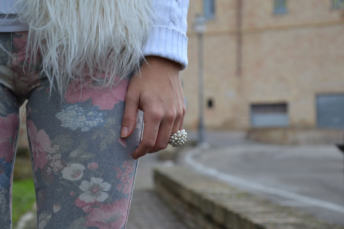 H&M faux fur gilet, flower pants and Furla bag - It-girl by Eleonora Petrella