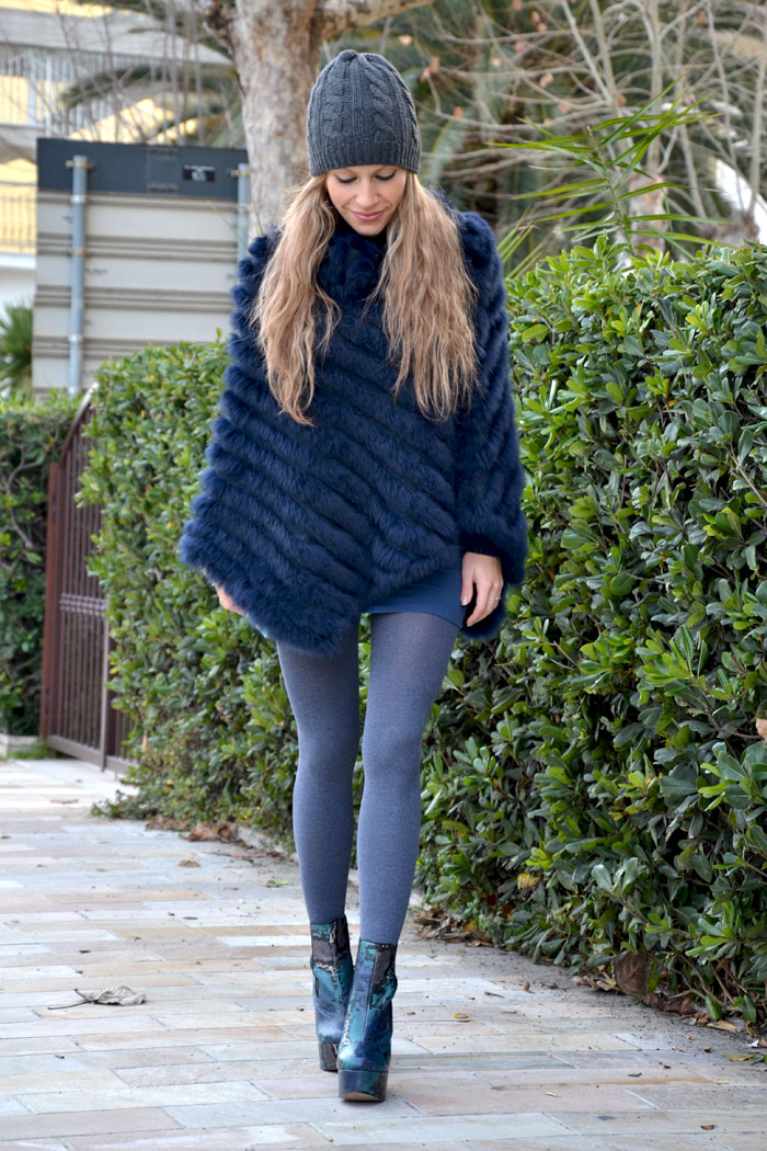 Blue faux fur cape and Asos wedges - It-girl by Eleonora Petrella