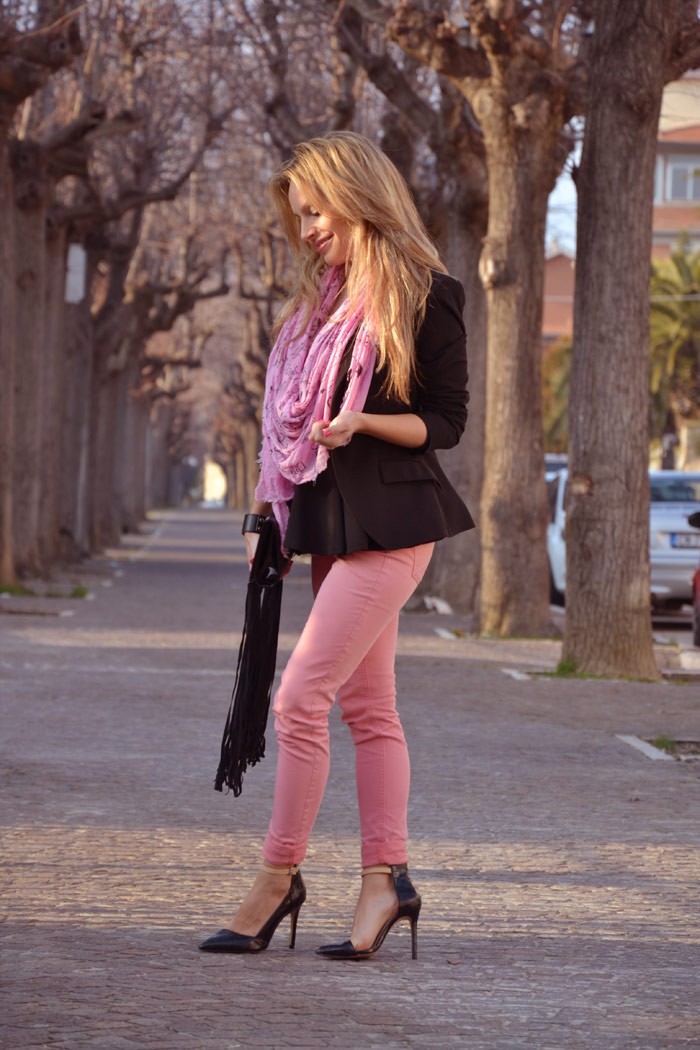 Outfit fashion blogger con foulard Tessitura Lancioni - It-Girl by Eleonora Petrella
