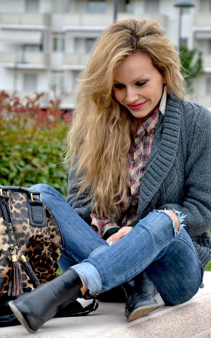 Plaid print shirt and replay jeans - It-Girl by Eleonora Petrella