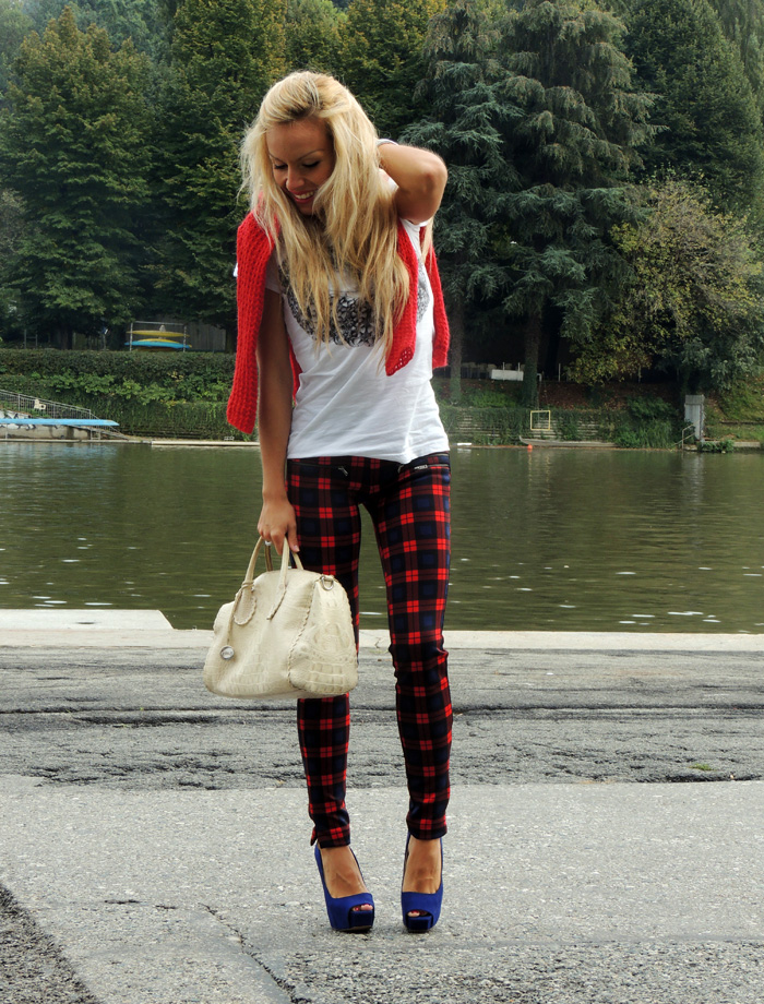 Zara check print tartan trend fall winter 2013 - outfit ideas italian fashion blogger It-Girl by Eleonora Petrella
