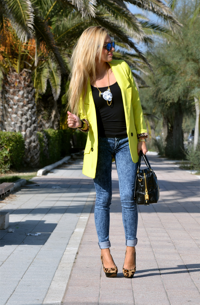 Yellow blazer and denim skinny jeans - Zara animalier leopard pumps and Prada bag - outfit fall 2013 italian fashion blogger It-Girl by Eleonora Petrella