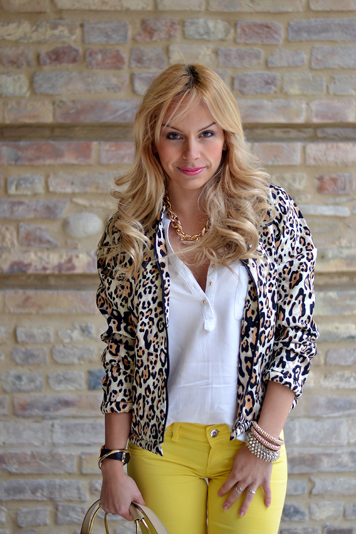 Vessts leopard bomber jacket, Free Soul yellow pants and Braccialini bags SS 2014 – Italian fashion blogger It-Girl by Eleonora Petrella, idee look primavera 2014