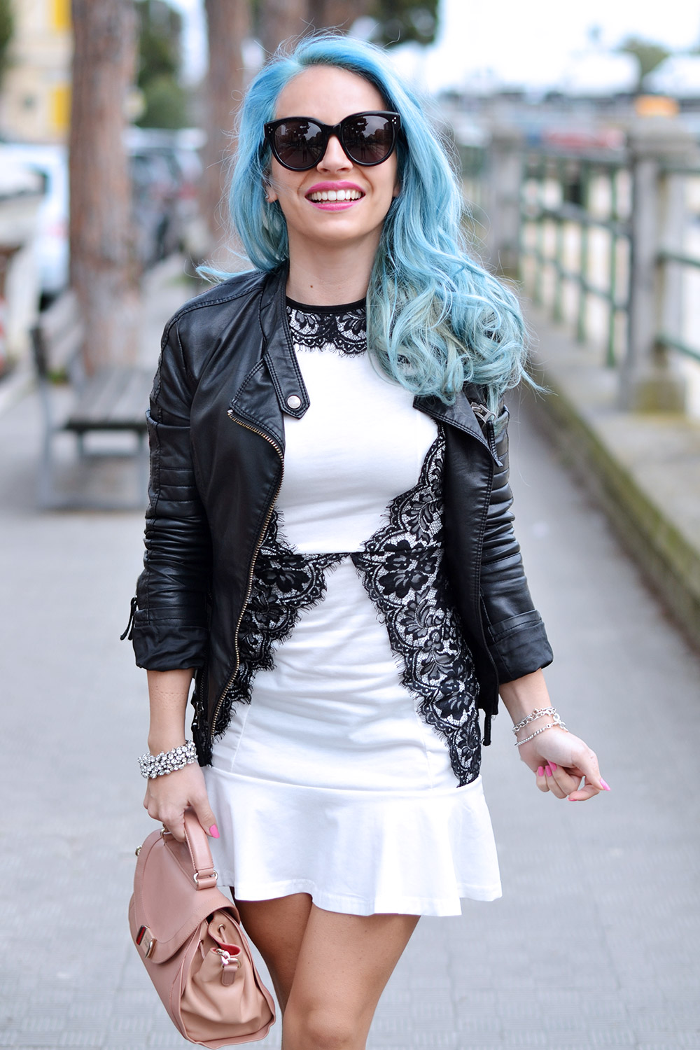 Occhiali firmati in sconto, Sunglasses shop Italia, Sunglasses shop affidabile, saldi occhiali Rayban, pastel blue hair, capelli colorati tendenza primavera estate 2015, outfit italian fashion blogger It-Girl by Eleonora Petrella