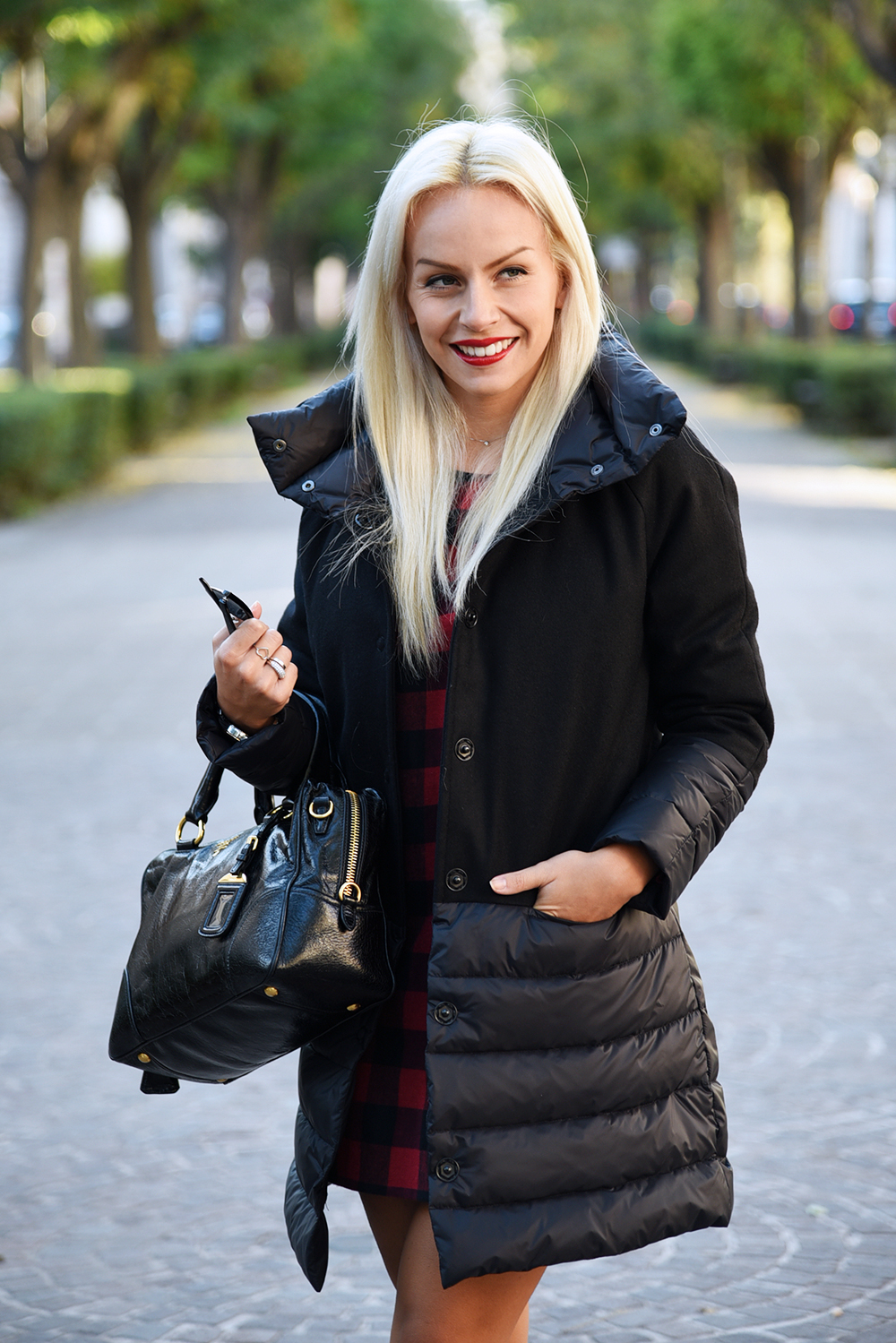piumini invernali, giubbotto nero inverno 2015 - outfit fashion blogger It-Girl by Eleonora Petrella